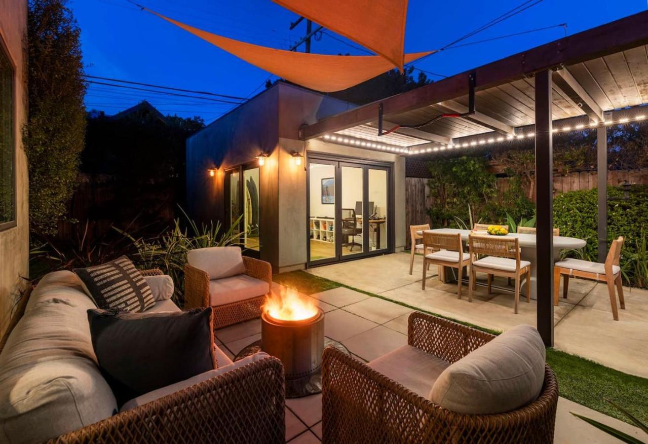 Сasa de vacaciones Sun-drenched Spanish Manor In Mar Vista *